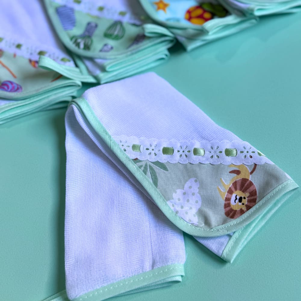 Fraldinha Paninho de Boca Porta Chupeta para Bebê com 5 Unidades