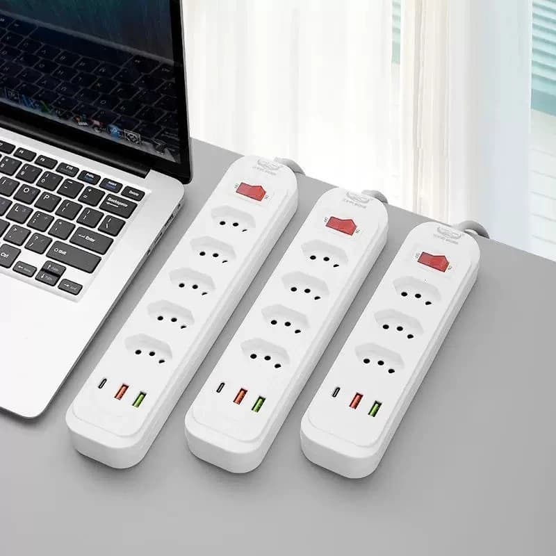 Extensão Elétrica Bivolt com USB e Type-C Cabo 1,8/2m com Interruptor