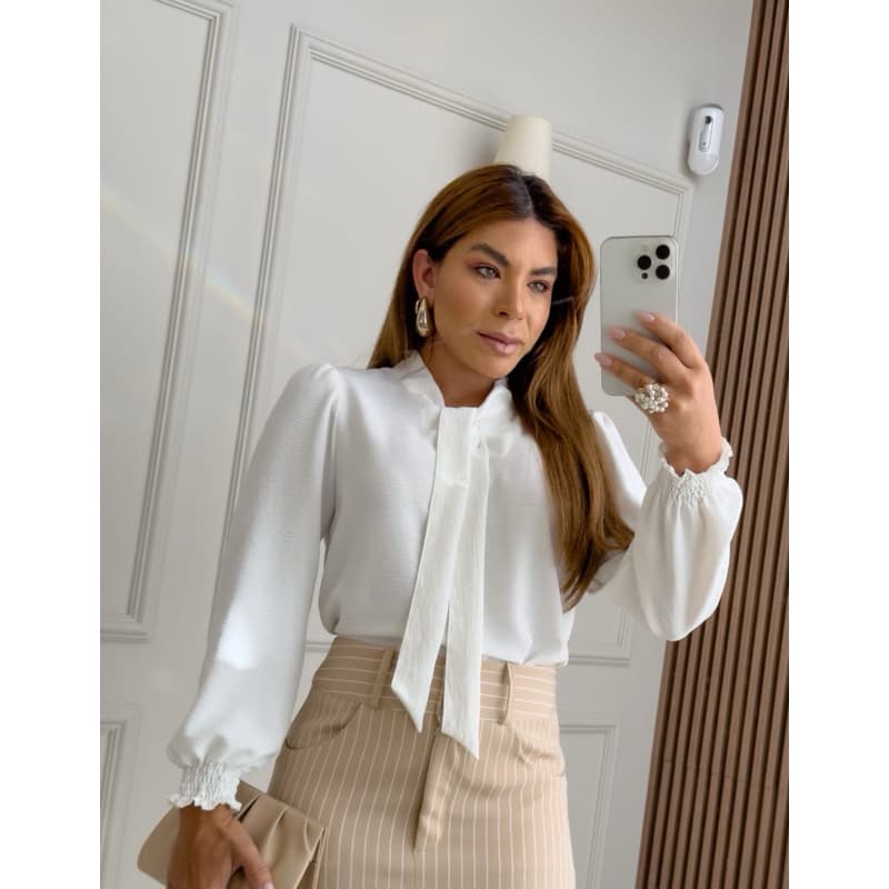Blusa Social Feminina com Manga princesa e detalhe de Laço Duna   cod: 557117