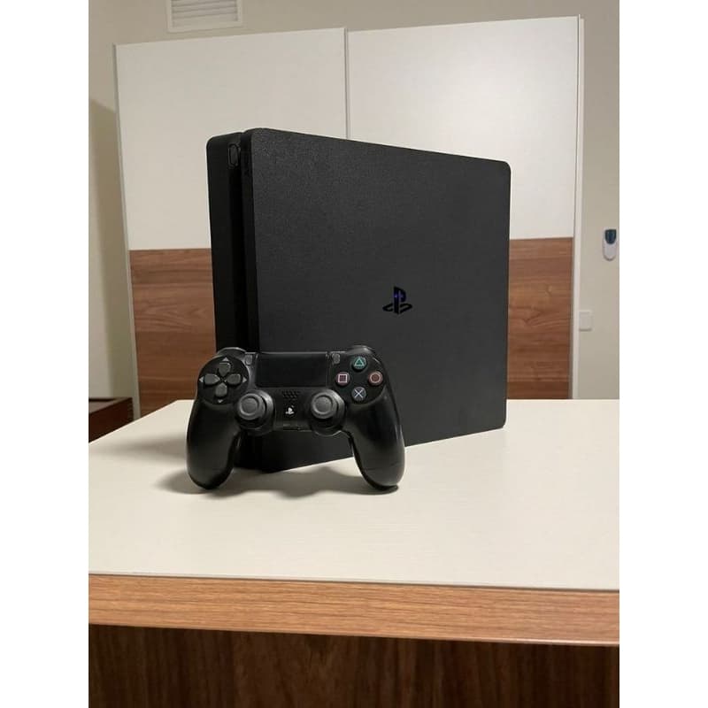 PS4 PRO