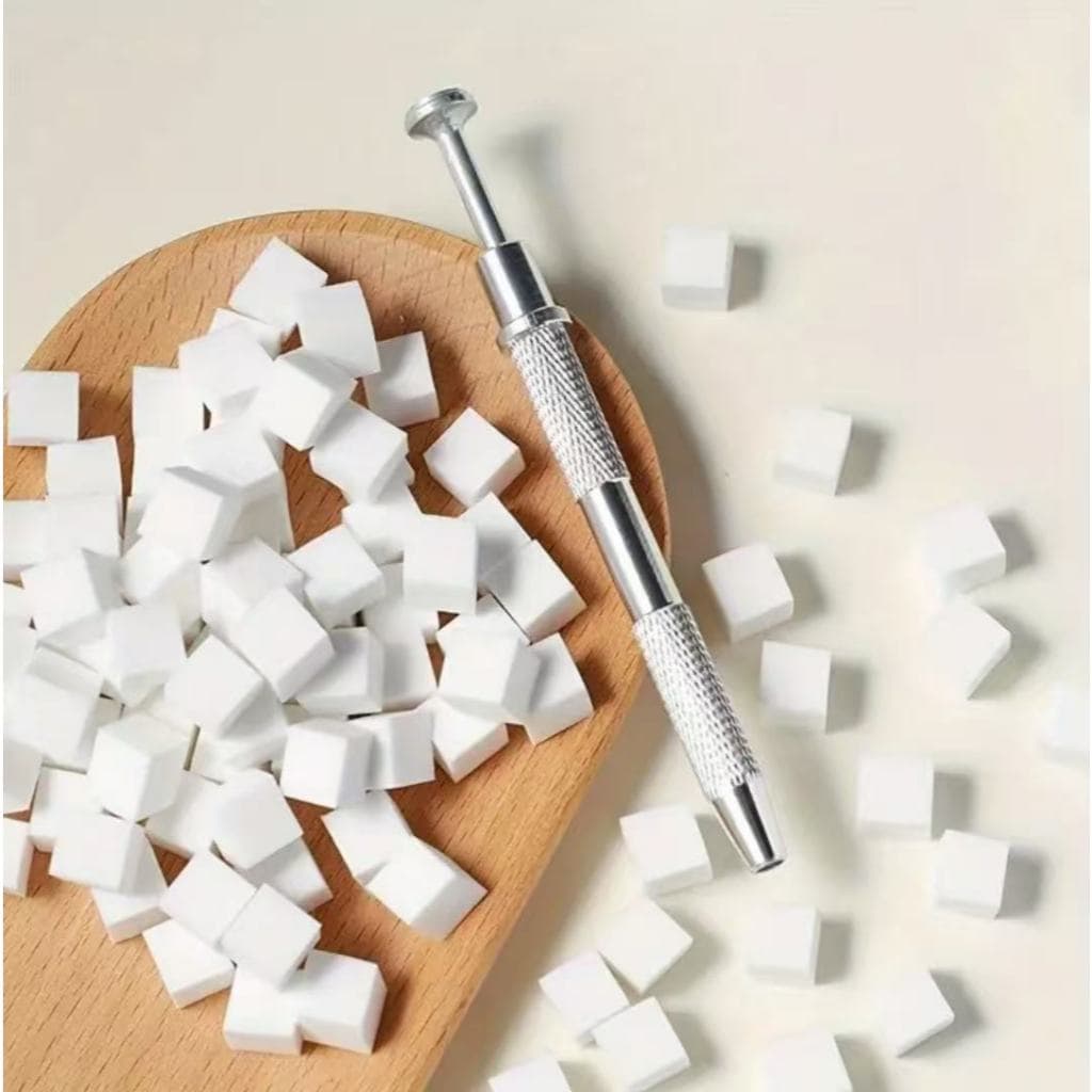 Kit 100 Esponjas +  Aplicador metálico De Unha Cubo Coloridas E Brancas Com Ferramenta Profissional