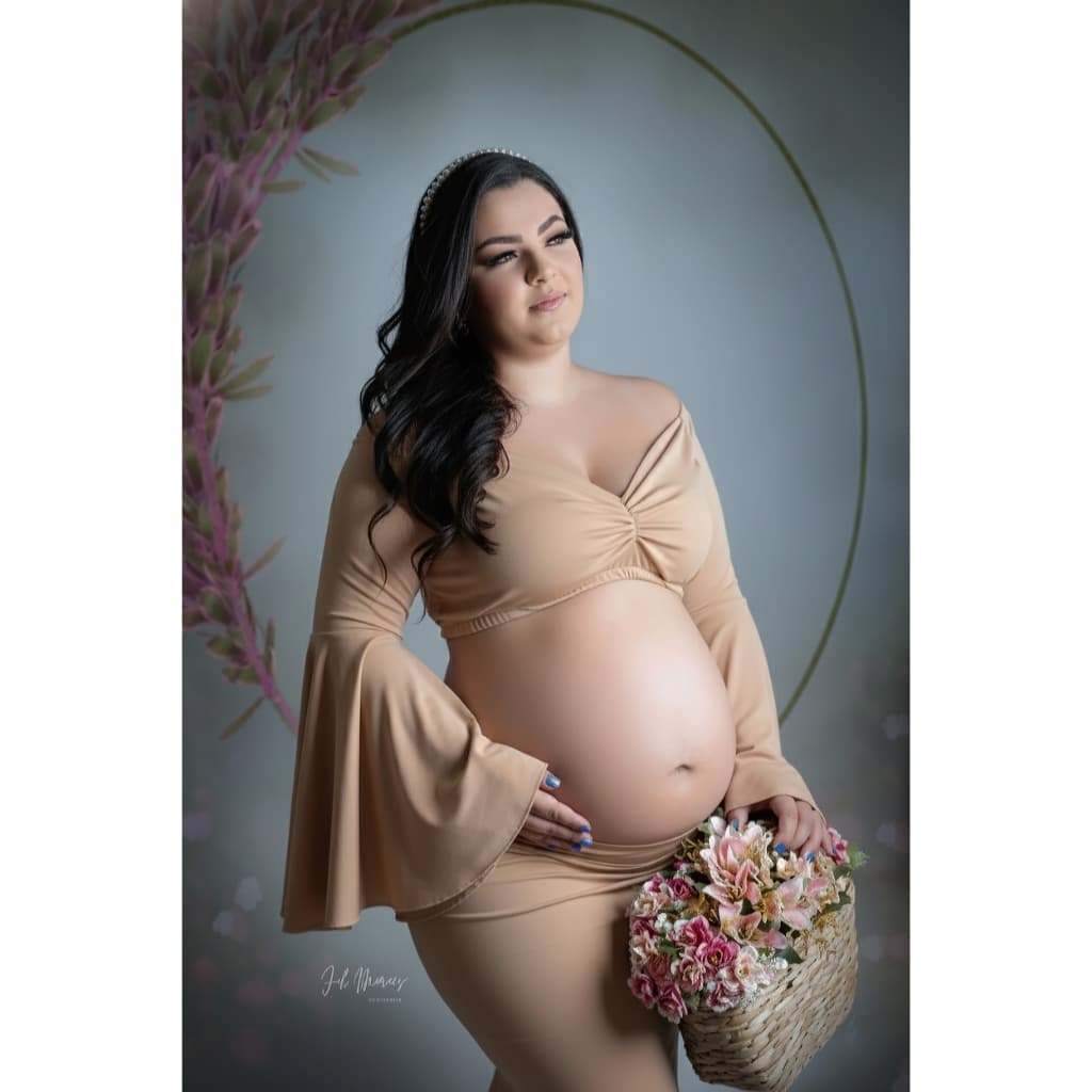 Vestido para ensaio de grávida manga boca sino