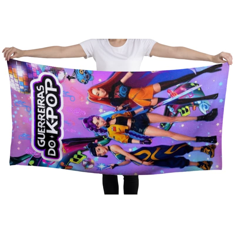Toalha de Praia GUERREIRAS DO KPOP Piscina Estampada 70x140cm Secagem Rápida e Alta Absorção HUNTRIX