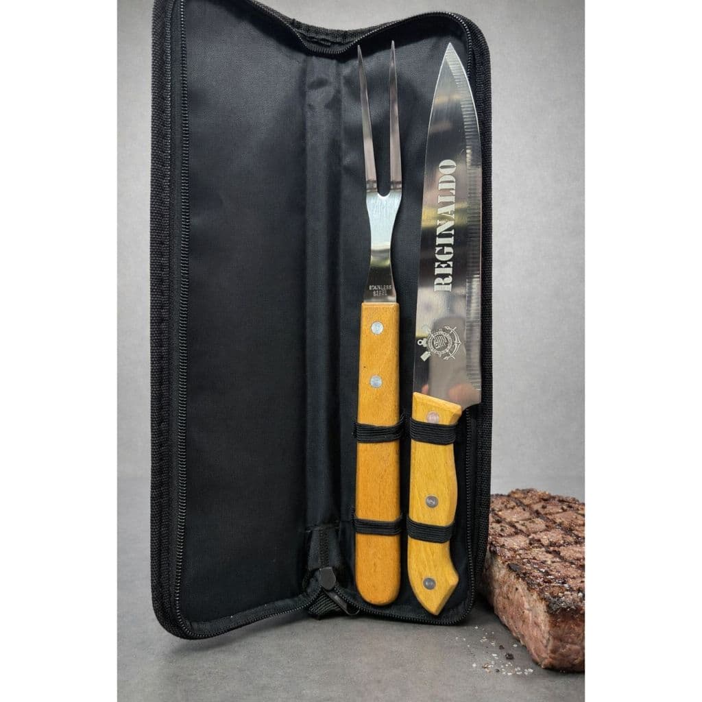 Kit Churrasco personalizado 2 Peças (Garfo e Faca) - Personalize com Nome, Time ou Logo!