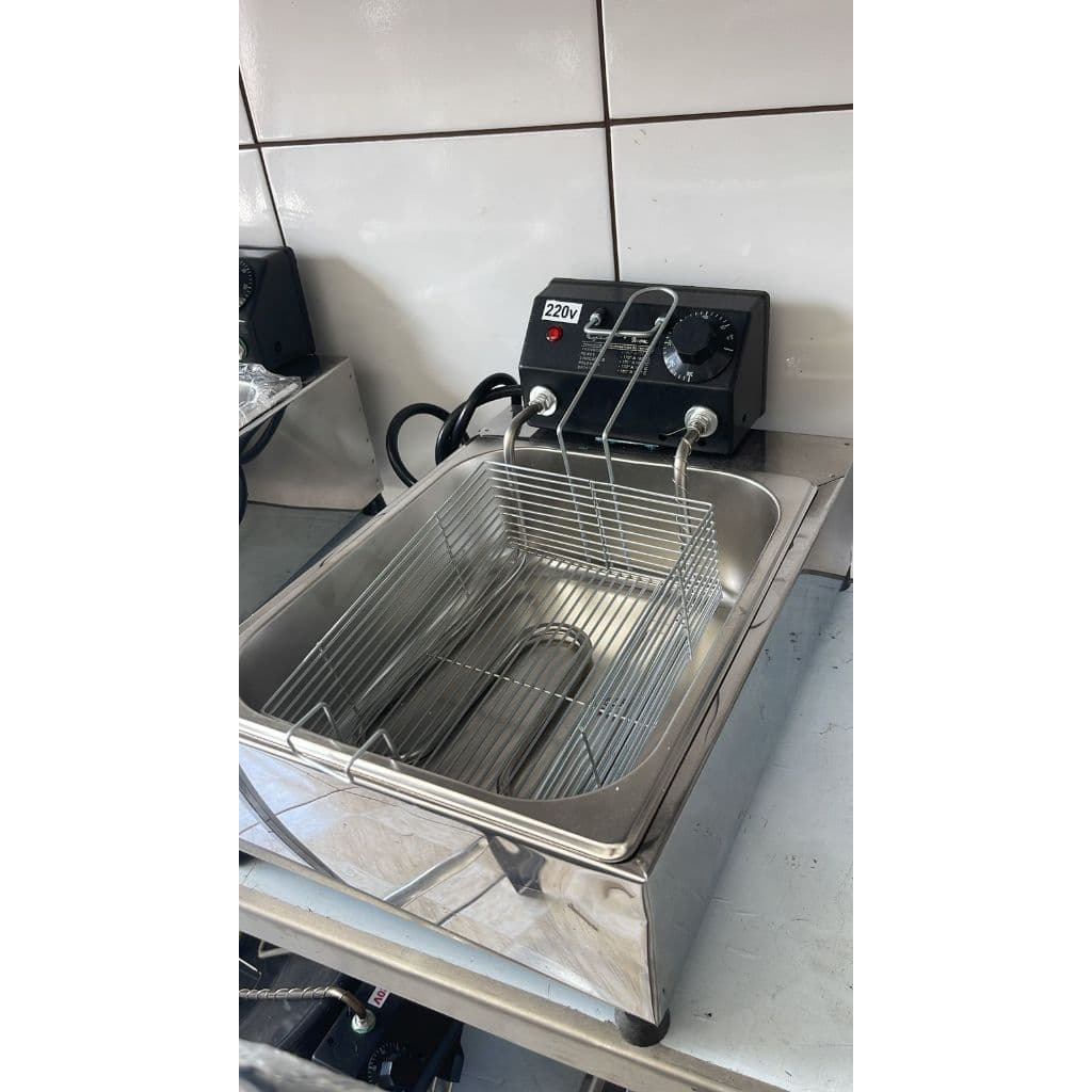 Fritadeira Elétrica Industrial 5 Litros em Inox com 3.000 Watts até 300 graus- ALTO DESEMPENHO