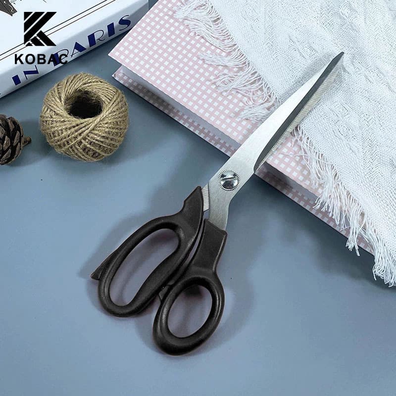 Tesoura Grande Multiuso p/ Tecido e Papel - Corta tecidos, móveis e mais. Design ergonômico. Cor variada