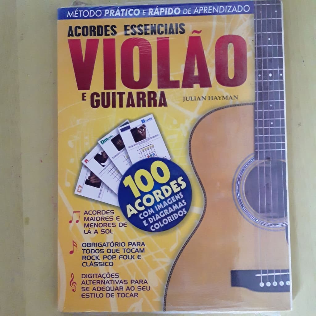 REVISTA MÉTODO PRÁTICO E RÁPIDO DE APRENDIZAGEM ACORDES ESSENCIAIS VIOLÃO E GUITARRA