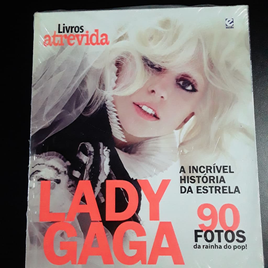 REVISTA ATREVIDA LADY GAGA COM 90 FOTOS A INCRÍVEL HISTÓRIA DA ESTRELA