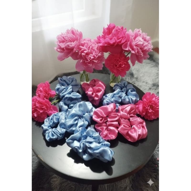 kit com 15  xuxinhas de cetim, ótima pra lembrancinhas, eventos e revendas, cores vibrantes e lindas,por encomenda