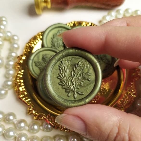 Lacre de cera VERDE OLIVA selo para convite diversos modelos
