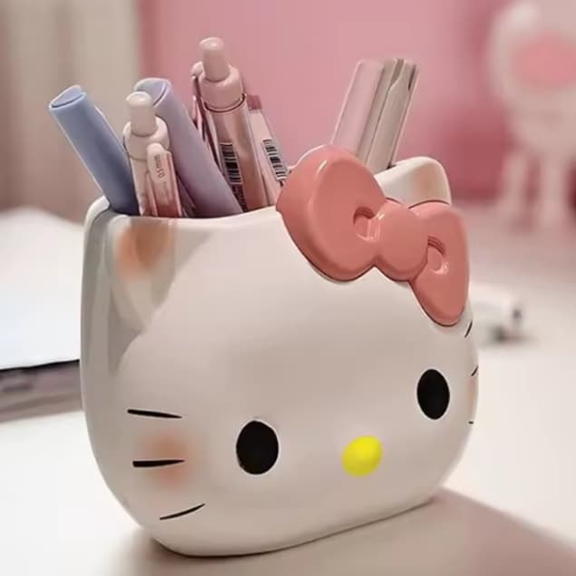 Organizador decorativo /  presente/ porta lápis /  material escollar Hello em plástico