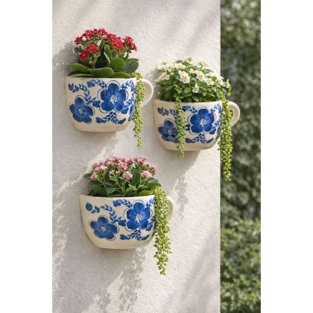 Floreira/Vaso De Parede Em Cerâmica Desenhada A Mão