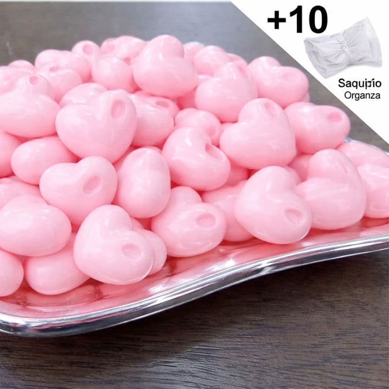 kit lembrancinhas 50 mini sabonetes coração + 10 saquinhos de organza branco