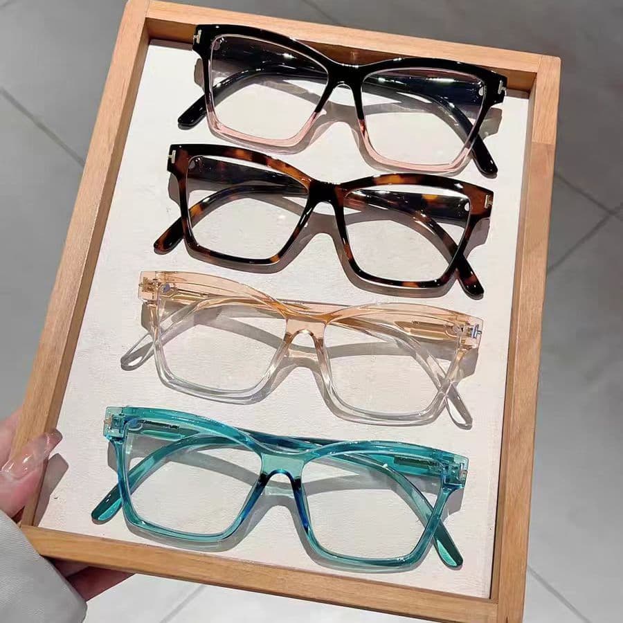 Óculos de leitura confortáveis ​​- ultraleves e praticamente invisíveis.