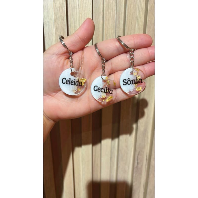 CHAVEIROS DE RESINA COM NOMES DIFERENTES