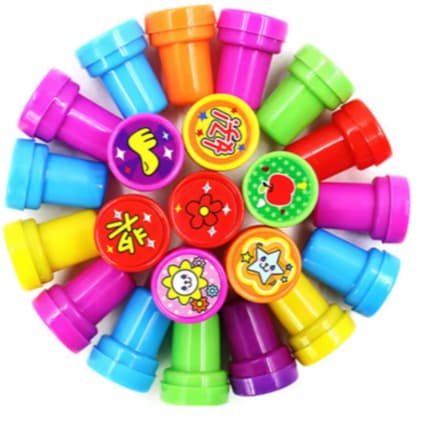 Kit Carimbo Infantil Escolar Vmp Com 30/60 Unidades Tinta Fruta/Veiculo/Sortido