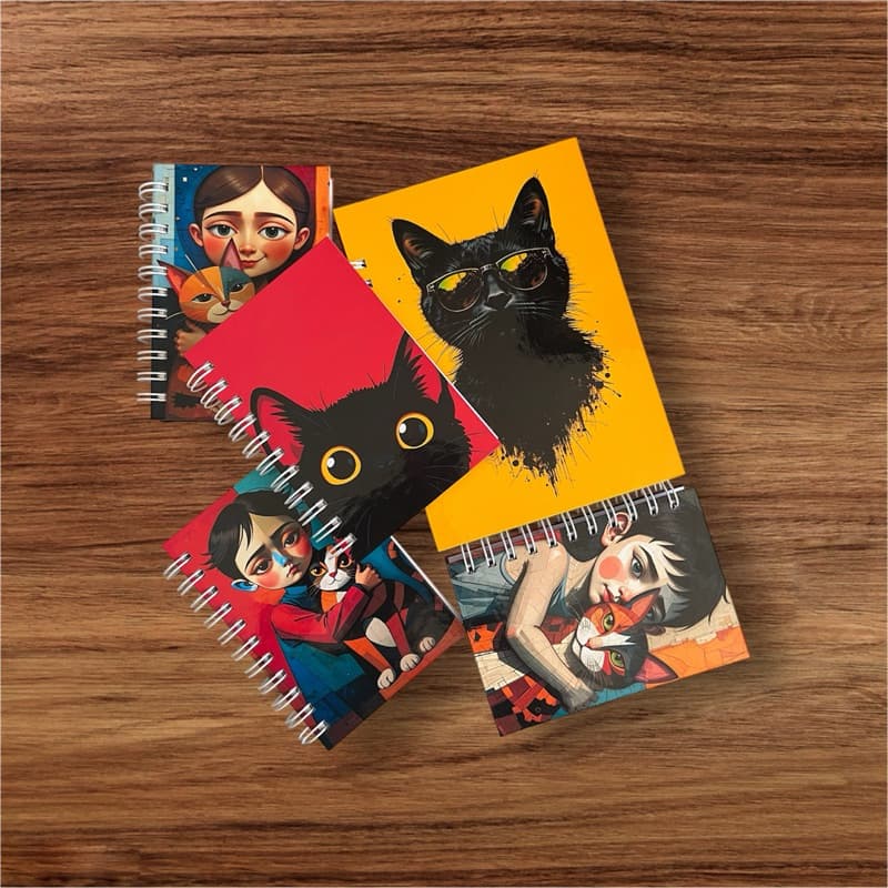 Sketchbook (caderno de desenhar/caderno de anotações/rascunhos) em tamanho A6 ou A5 Tema Gatos