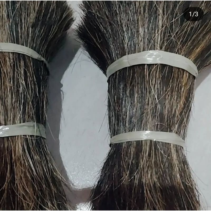 Pelo de crina 100% natural.