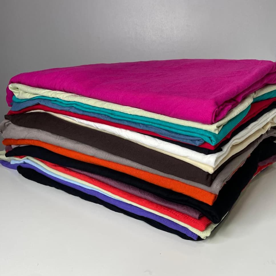 Retalho Viscolycra Lisa Colorida - Acima de 1m - Para Blusas, Vestidos, Camisetas - 3,5 mt no kg