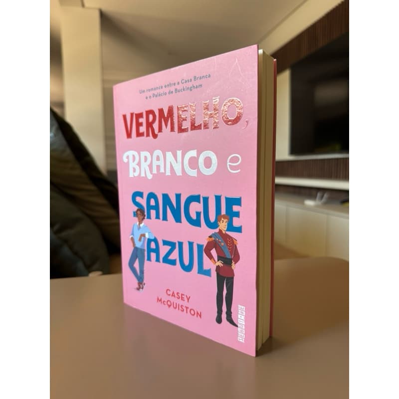 Vermelho Branco e Sangue Azul.