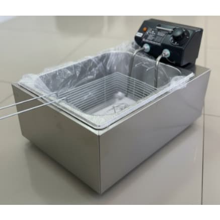 Fritadeira Elétrica Industrial em Inox 7 Litros com 3.000 Watts  - Eficiência e Qualidade para sua cozinha