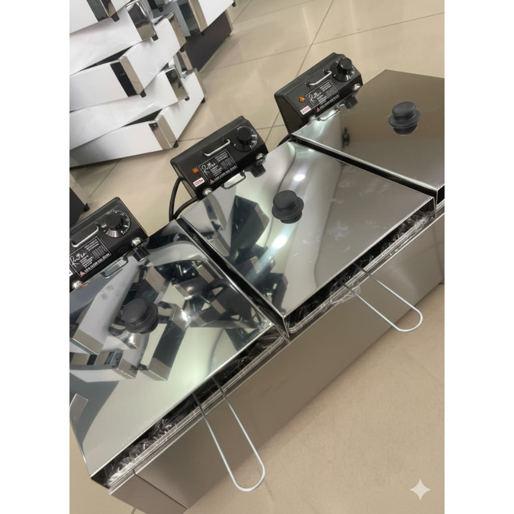 Fritadeira Elétrica Industrial em Inox com 3 Cubas 21 litros 9.000 Watts até 300 Graus + 3 Tampas Anti respingo