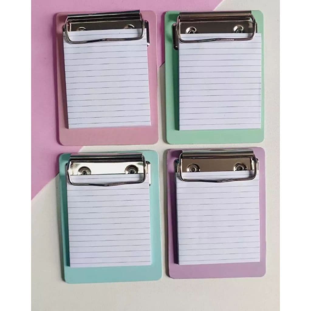Mini Prancheta com Bloco de Notas Coloridas Portátil Leve Compacta- Ideal para Escolas e Escritórios