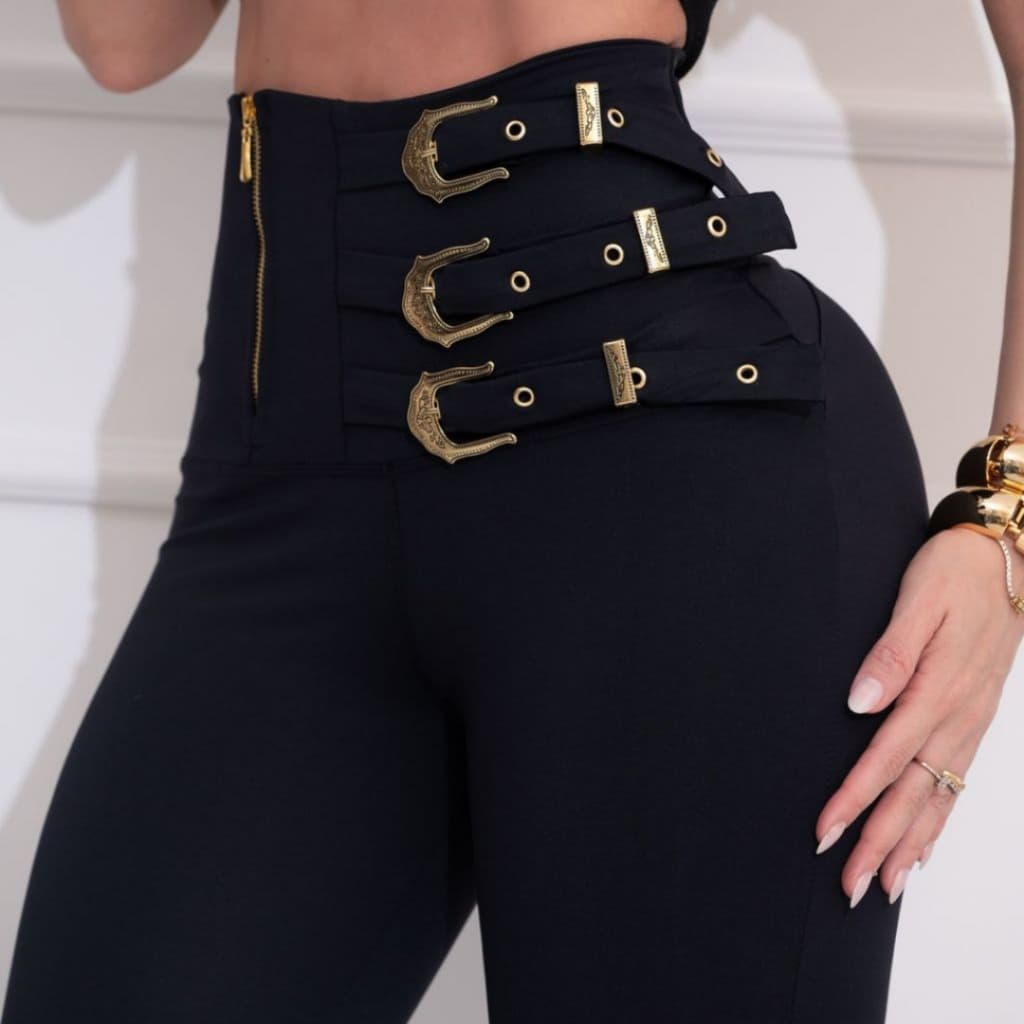 Calça Legging Feminina Com Fivela Lateral Cintura Alta Levanta Bumbum Zero Transparência