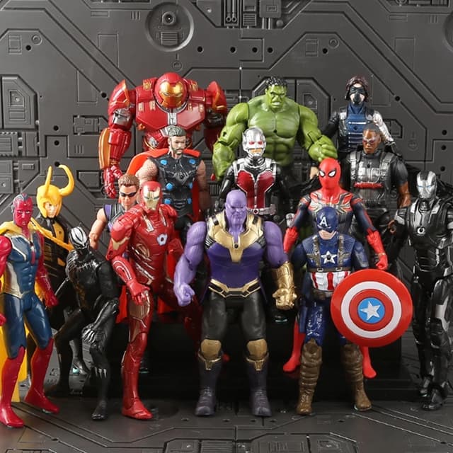 Bonecos Vingadores Avengers Articulados Hulk Homem Aranha Thor  Deadpool Thanos Colecionável Luz