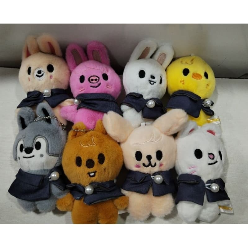 chaveiro de pelúcia stray kids