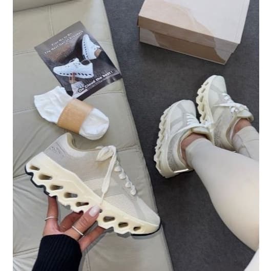 Tênis Feminino Masculino Esportivo Bege Running Leve Confortável para Corrida e Caminhada