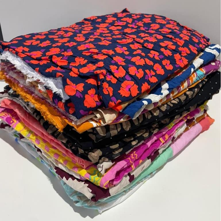 Retalho Tecido Estampado - Tecido Viscose, Linho, Tactel, Tricoline - Estampas Sortidas - 1/3/5 kg