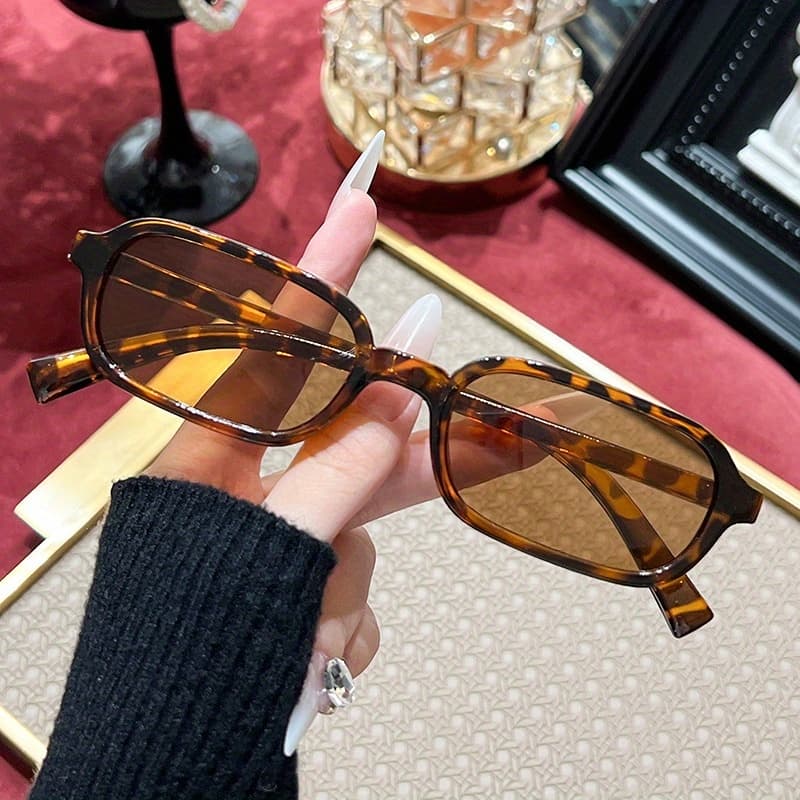 Óculos de Sol Feminino Adulto Estilo Fashion Luxo Europeu Armação Retangular Leve UV400