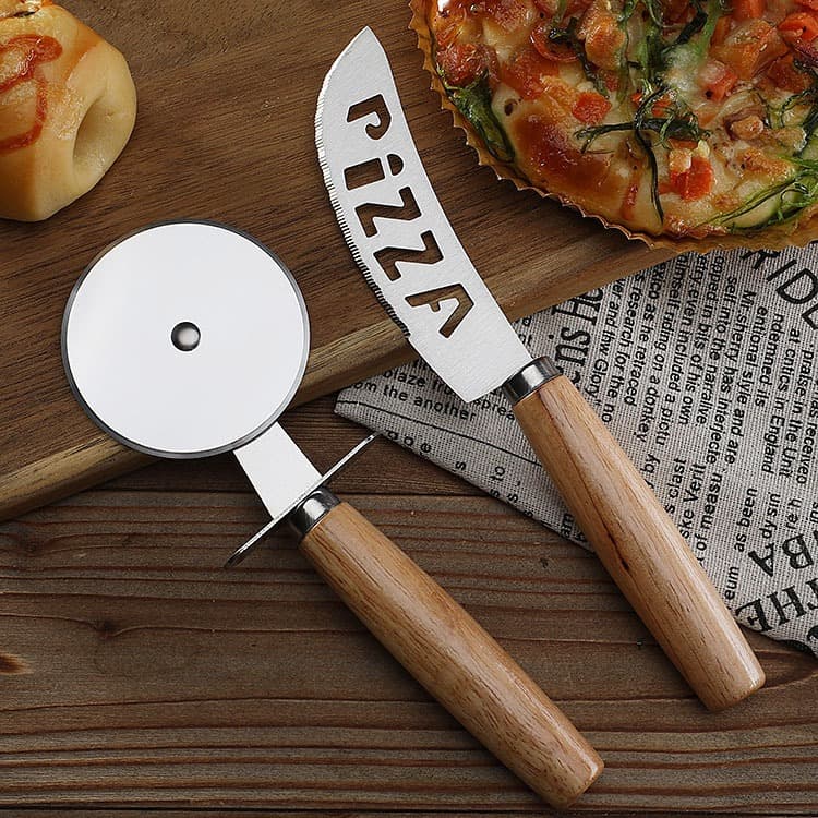 Kit Cortador de Pizza Inox Cabo Madeira - Presente Ideal para Amantes de Pizza