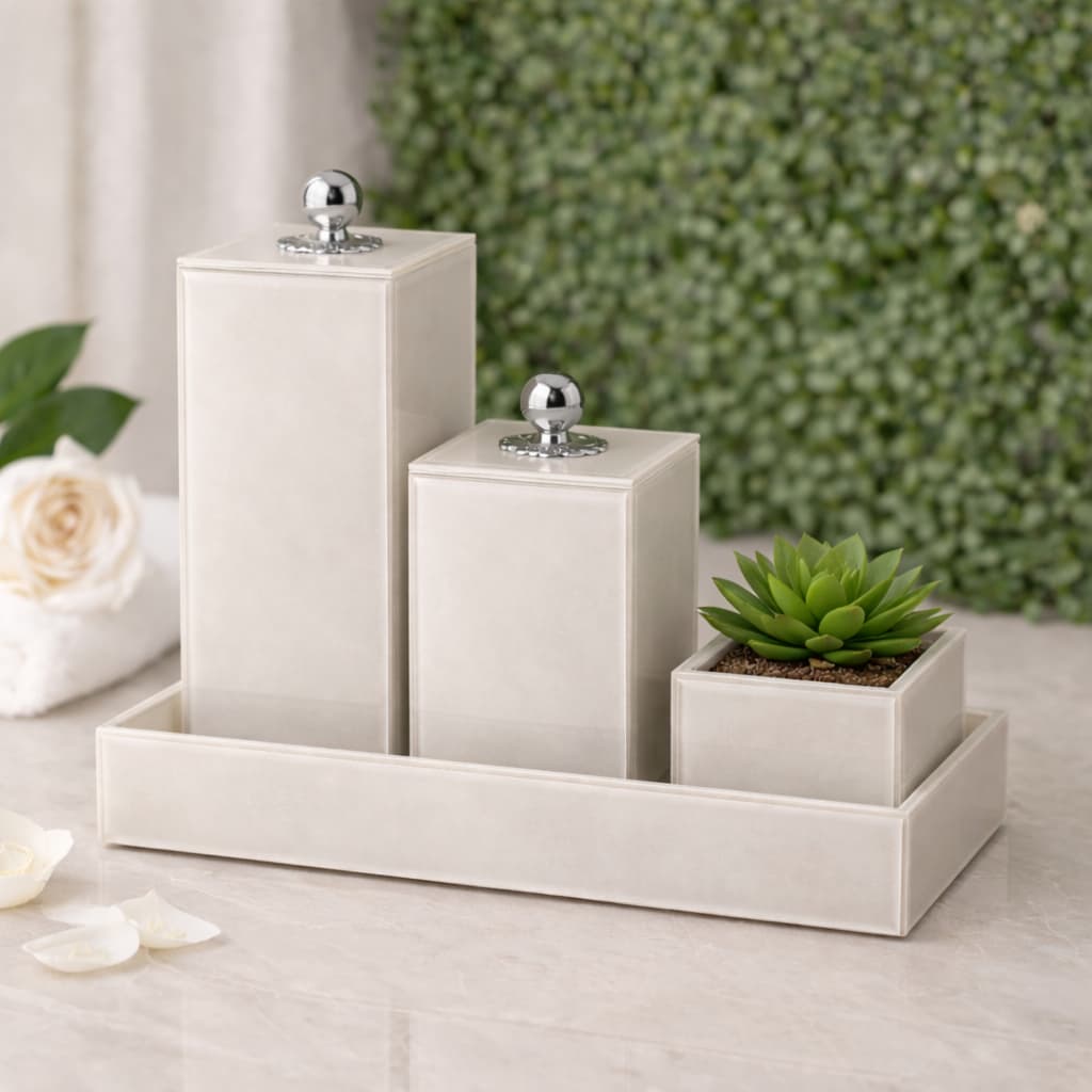 Kit Conjunto De Banheiro 4 Peças em Vidro Porta Escova Com Tampa + Porta Objeto + Arranjo decorativo  e Bandeja