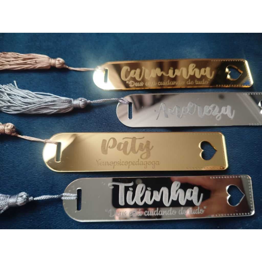 Marca-Páginas em Acrílico Espelhado • Personalizado com Nome • Presente criativo para Leitores