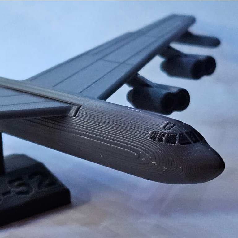 Avião de Coleção 3D Estilo B-52 – Modelo Montável e Decorativo