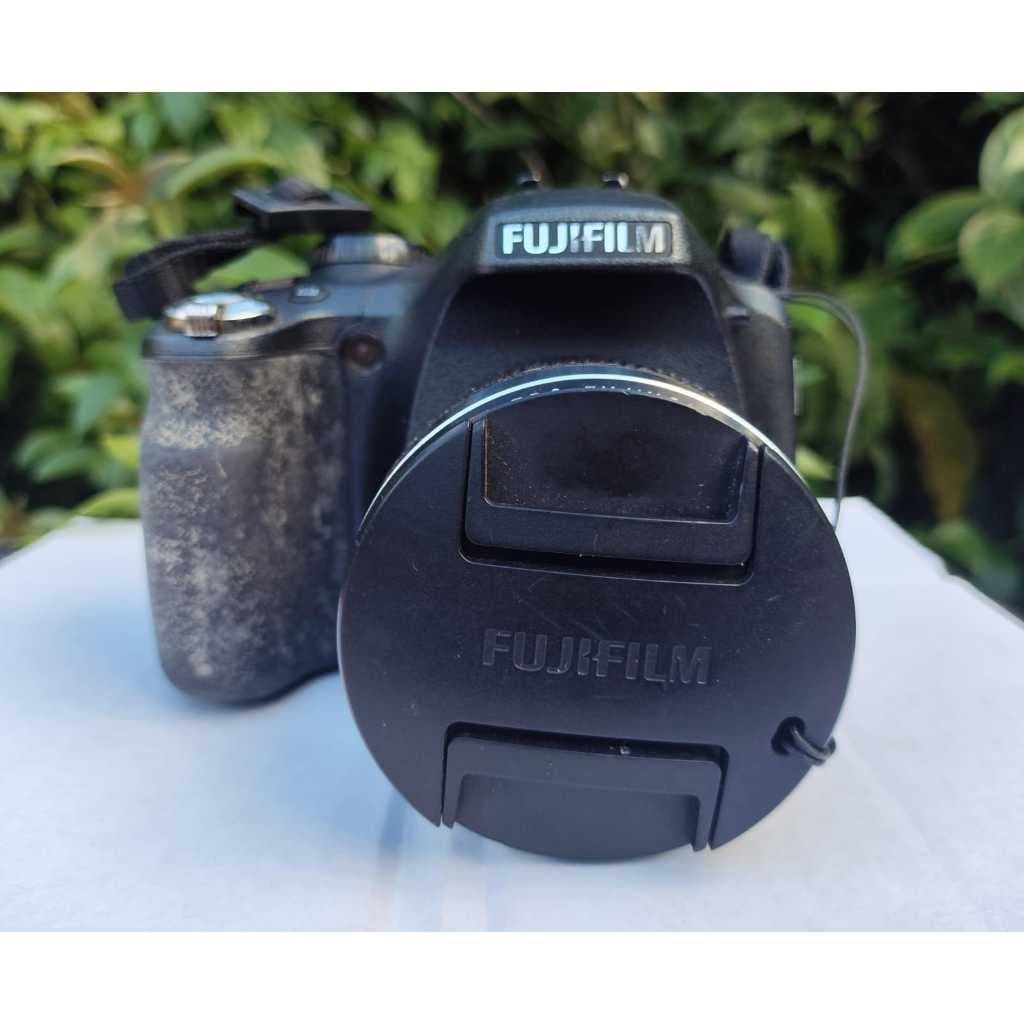 CÂMERA Digital Fujifilm FinePix SL300 14 MP 30x Optical Zoom Sem garantia le descriçâo