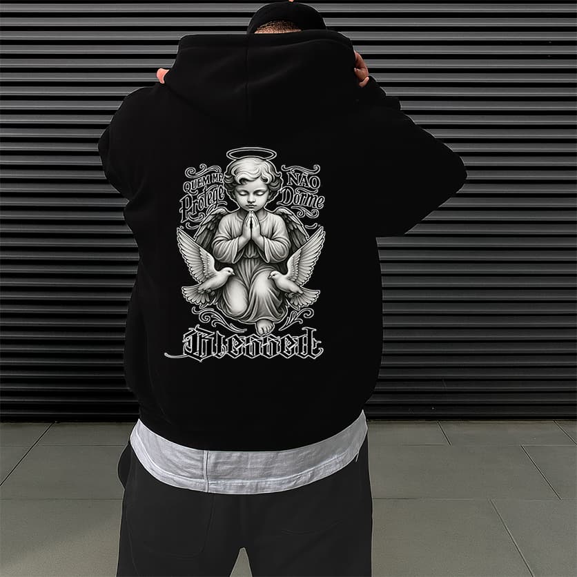 Moletom Canguru Streetwear Urbans Anjo 07 BLESSED Unissex Masculino e Feminino Flanelado Blusa de Frio Estampado