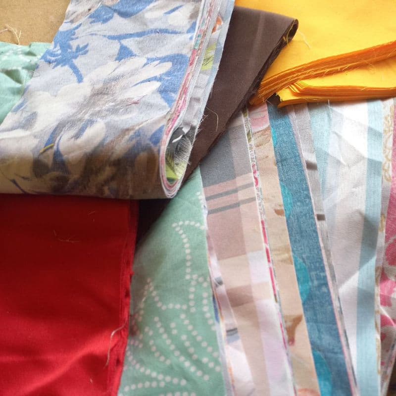 100 tiras de retalhos cores vivas e vibrantes ENVIO DISPONIVEL EM ESTOQUE 10X50 cm