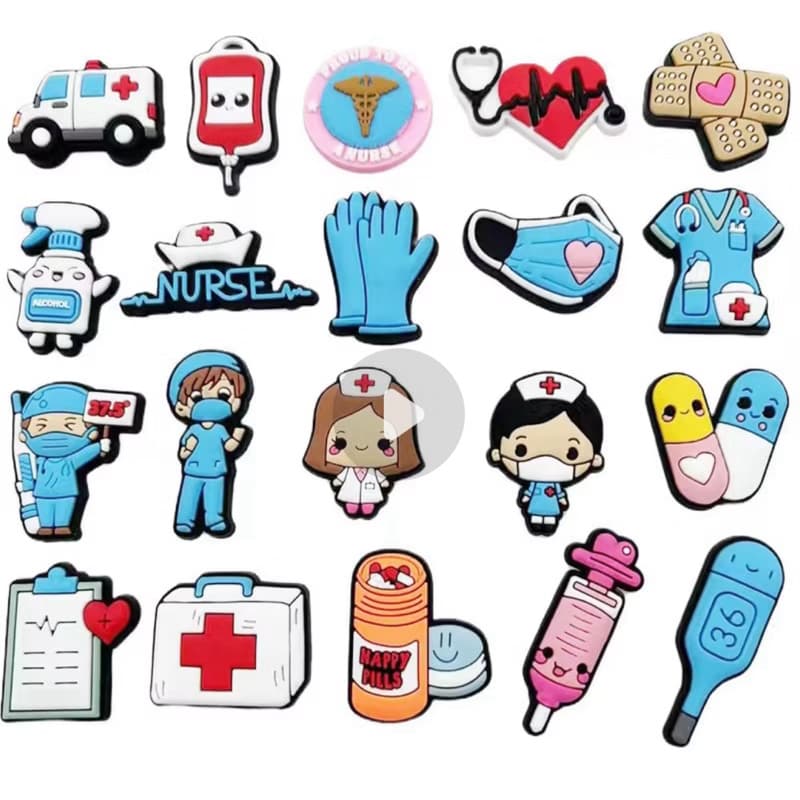 Pins Botons para chinelo , desenho de enfermagem PVC envio imediato!