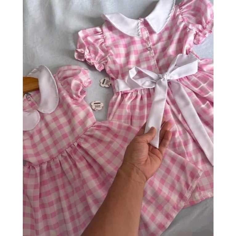 vestido infantil xadrez rosa com gola