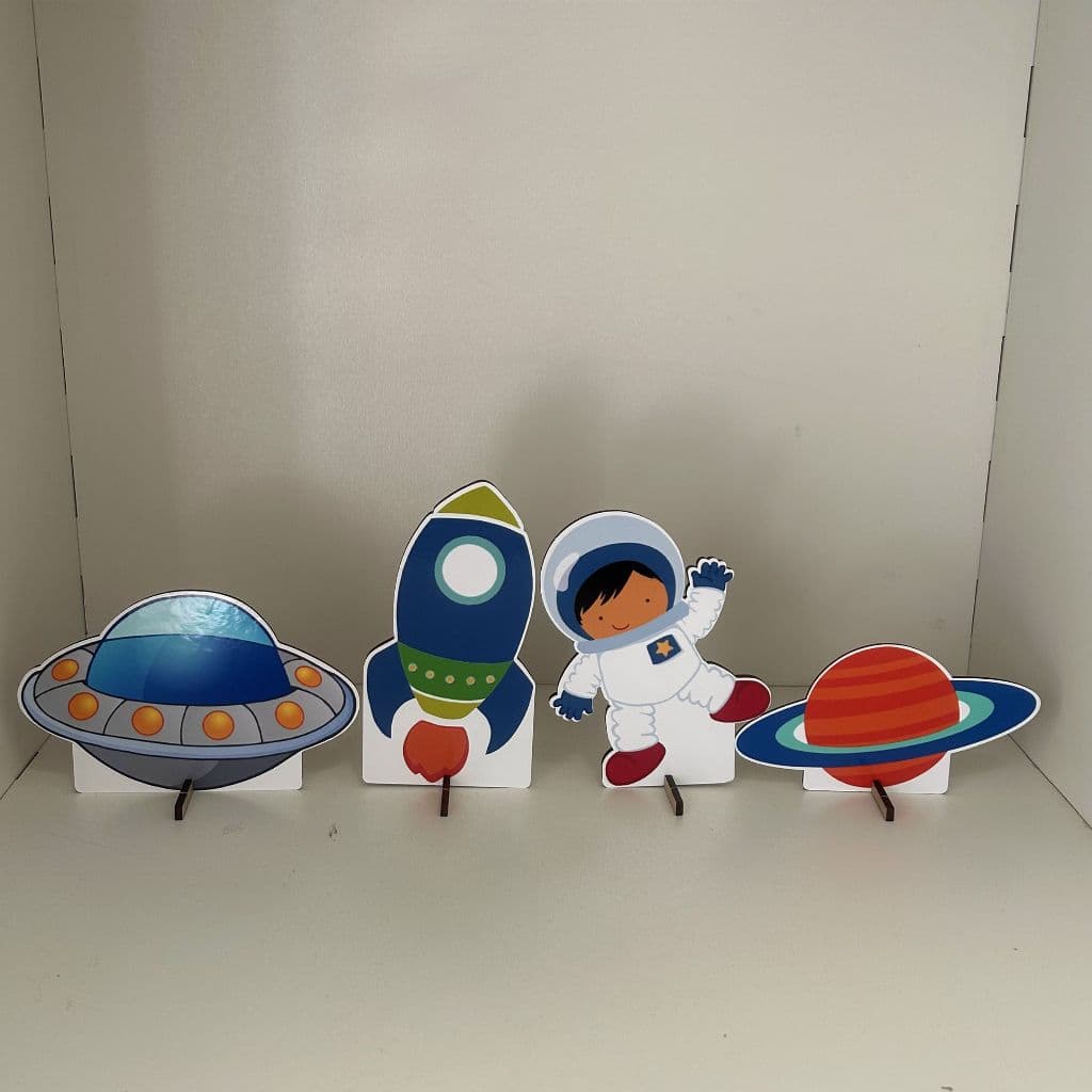 Kit 4 Displays de Mesa Astronauta - Centro de Mesa, Decoração, Display, Espaço, Lua, Astronauta