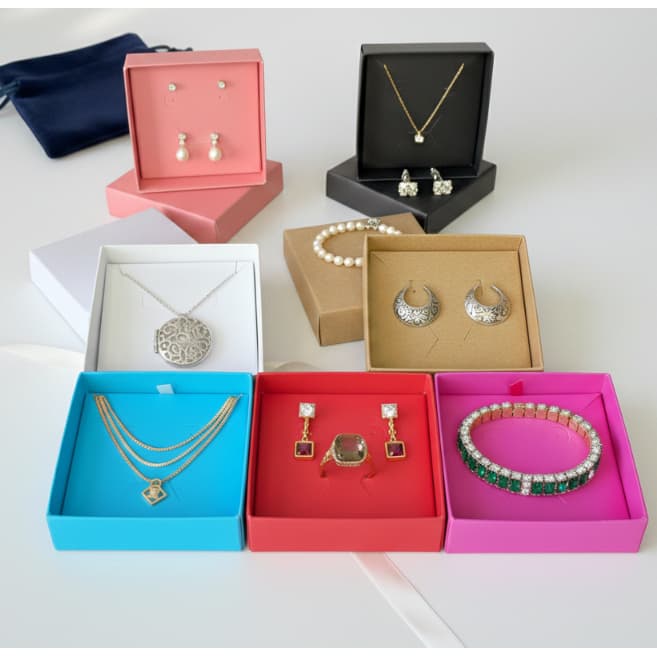 100 un. Caixinha papel cor PRETA, BRANCA, ROSÊ, PINK, VERMELHA, KRAFT, TURQUESA... bijus joias