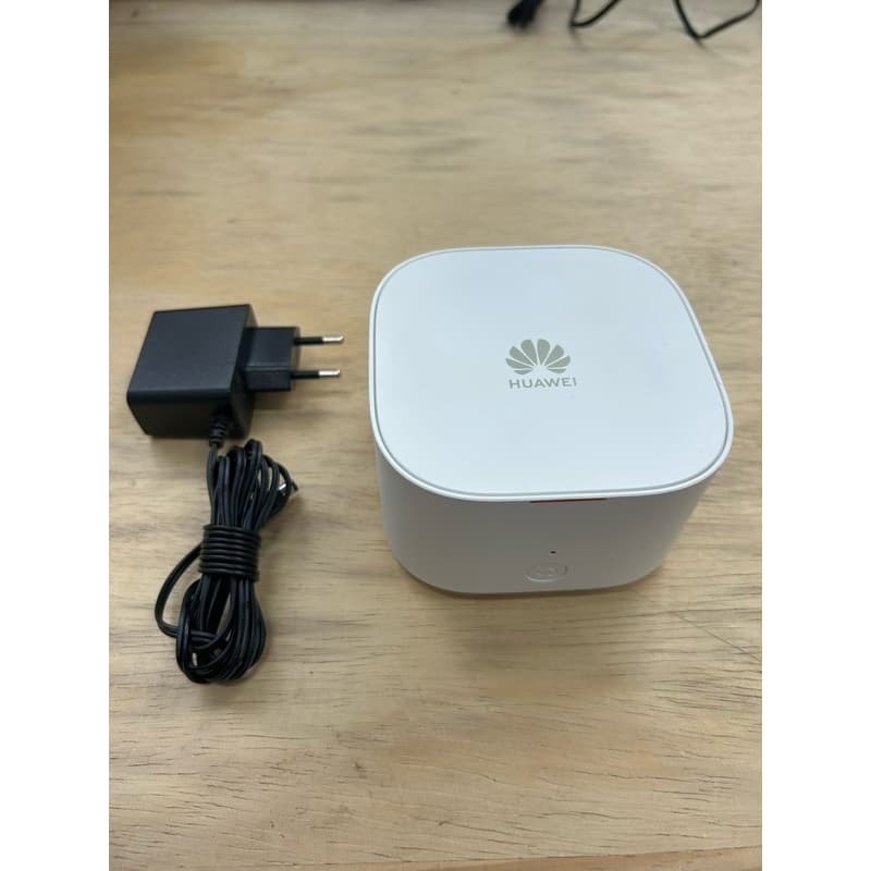 Roteador Repetidor Mesh Huawei WA8021V5 semi novo com fonte