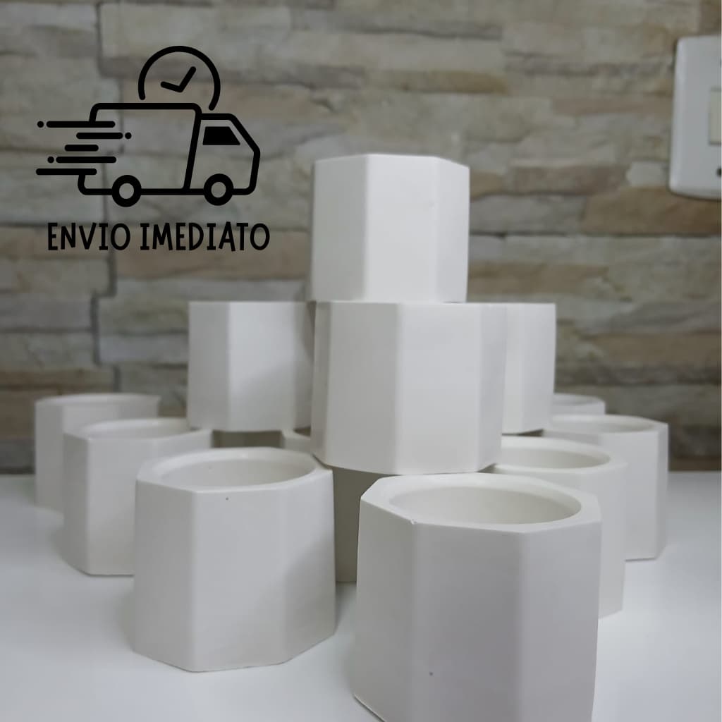 Kit Vasinho gesso cru 6, 10, 15, 30 lembrancinha vela batizado festa presente suculenta