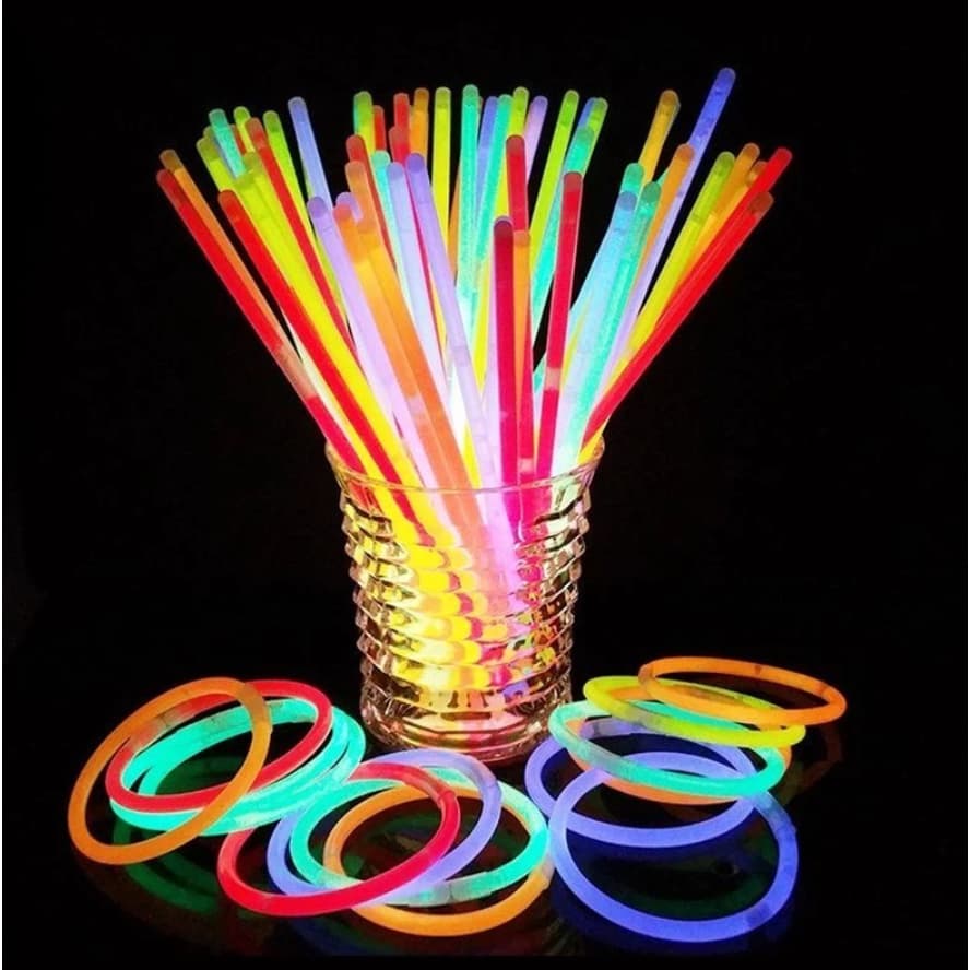Kit 25/50/100/200 Pulseiras Neon Fluorescentes Alto Brilho Brilha no Escuro Festa Carnaval Balada Casamento Diversas Cor