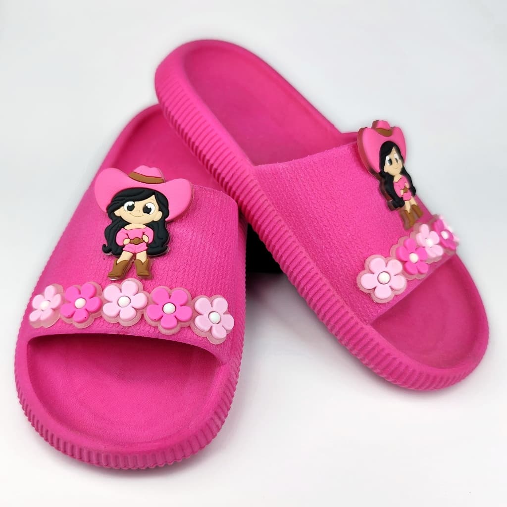 Chinelo Nuvem Slide Menina Vaqueira Boiadeira com Flores