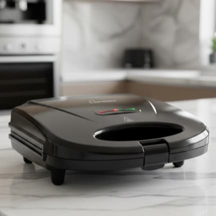 Sanduicheira e Grill 2 em 1 preta 110v