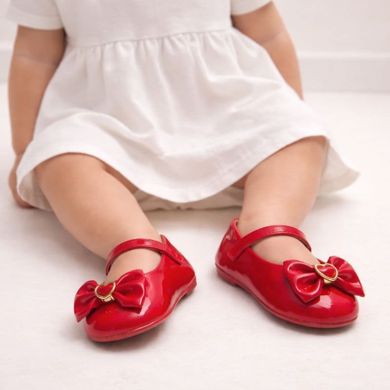 Sapatilha Feminina para Bebê: Estilo e Conforto Desde os Primeiros Passos